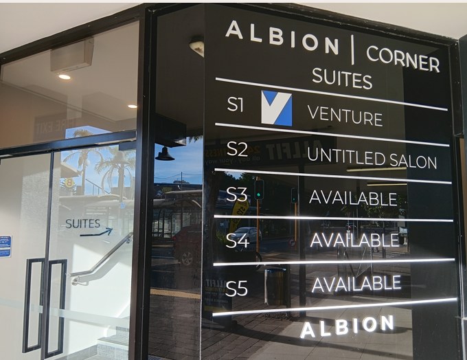 Albion Corner suites directory